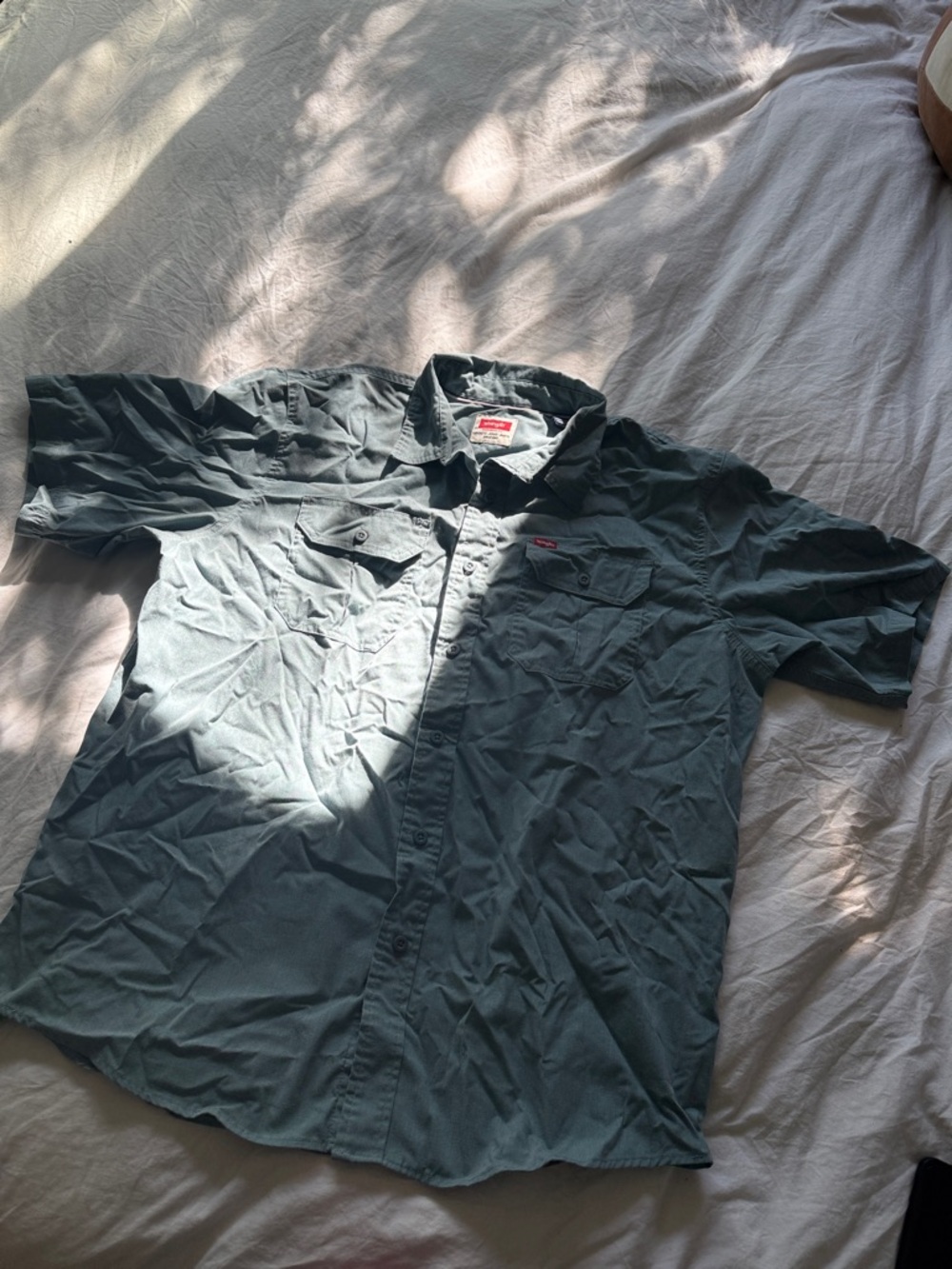 Wrangler Men's Short-Sleeve Button-Down Shirt in Slate Green